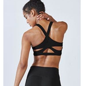 Ella sports bra- Fabletics